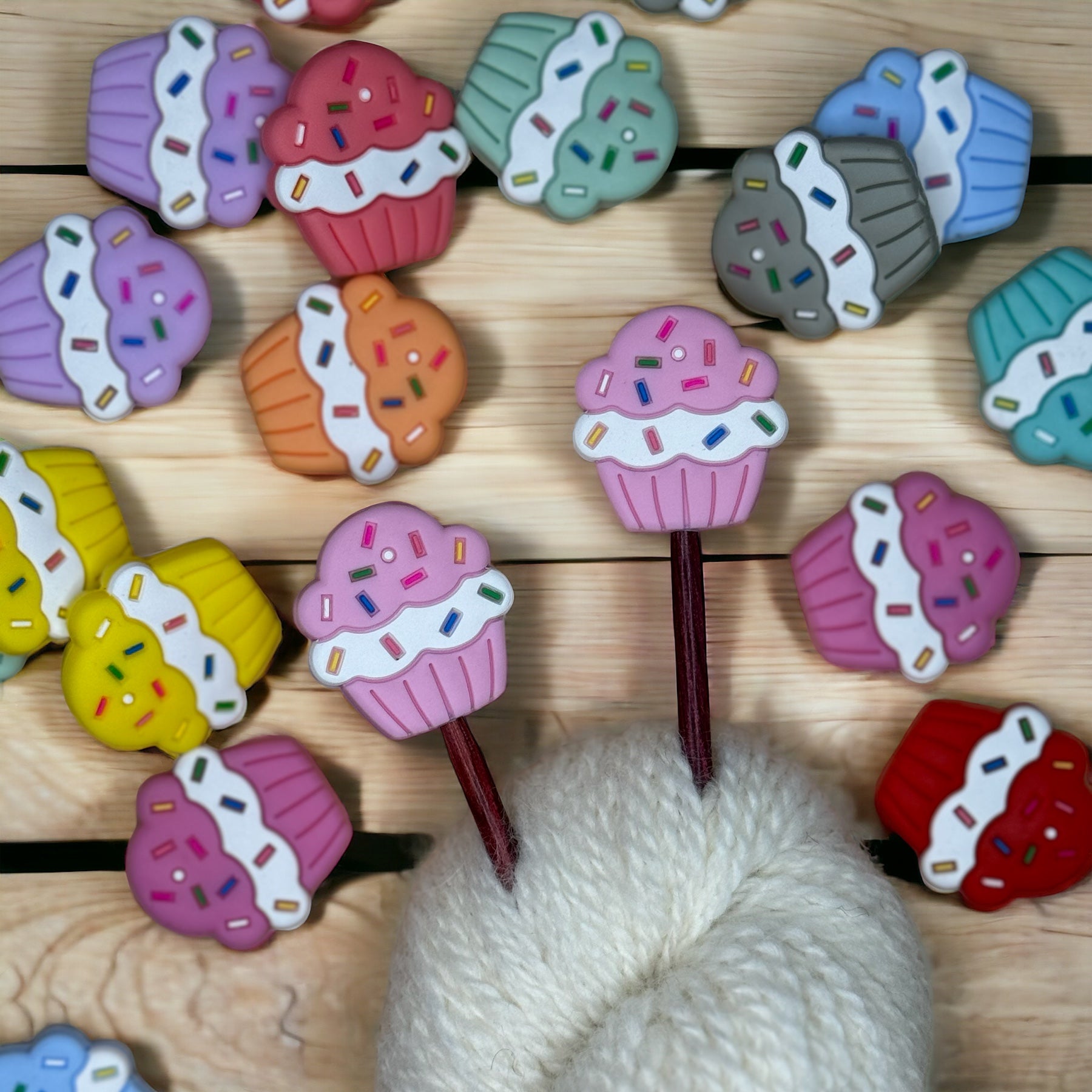 Ice Cream Cake Needle Stoppers